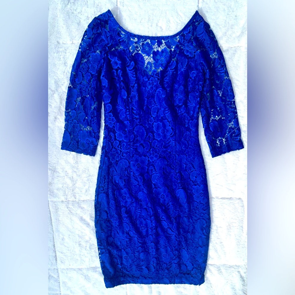 Le Château Women’s XS Royal Blue Lace Midi Dress